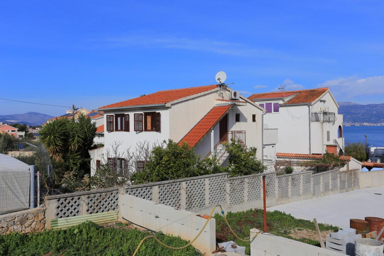 Apartments By The Sea Slatine, Ciovo - 16345 Екстер'єр фото