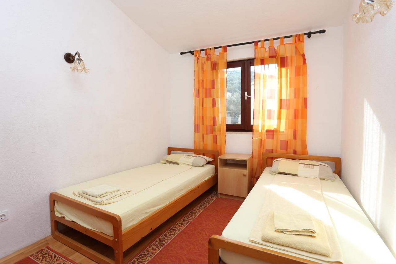 Apartments By The Sea Slatine, Ciovo - 16345 Екстер'єр фото