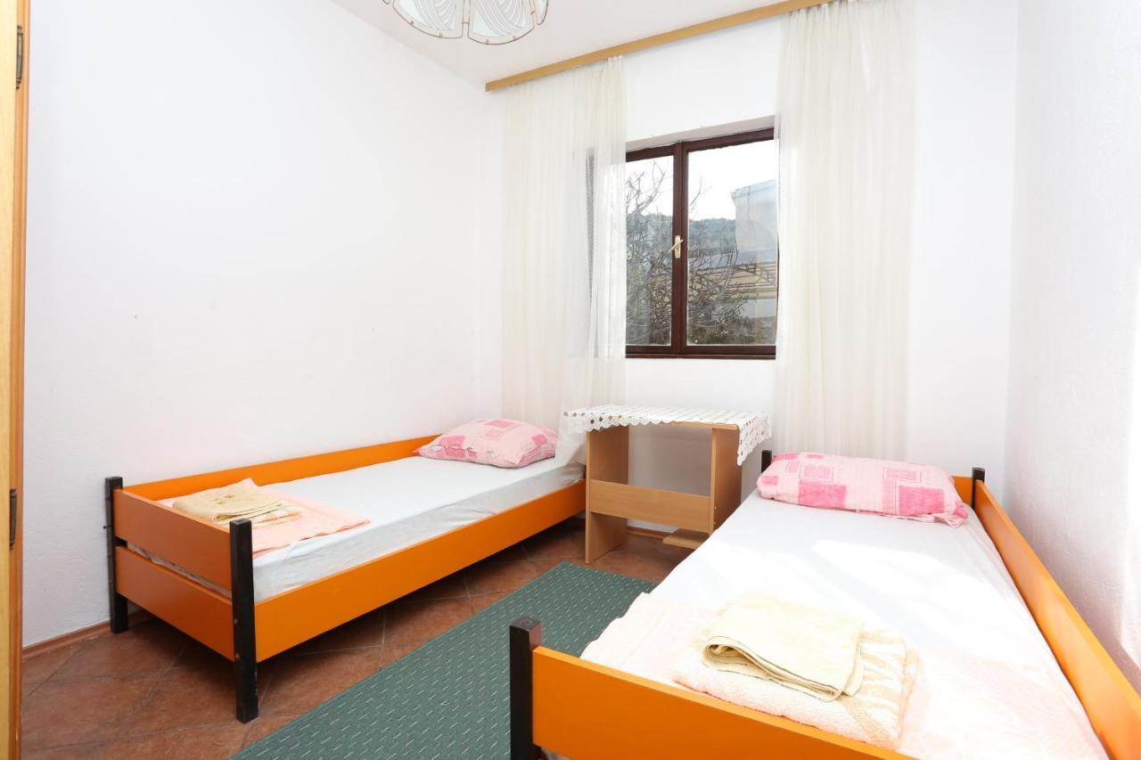 Apartments By The Sea Slatine, Ciovo - 16345 Екстер'єр фото