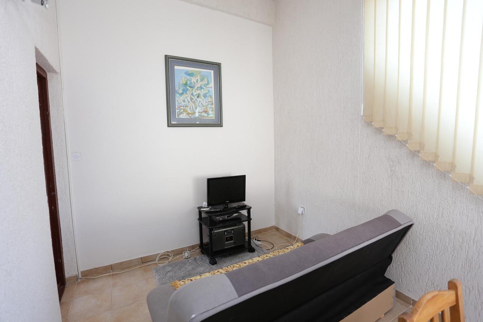 Apartments By The Sea Slatine, Ciovo - 16345 Номер фото